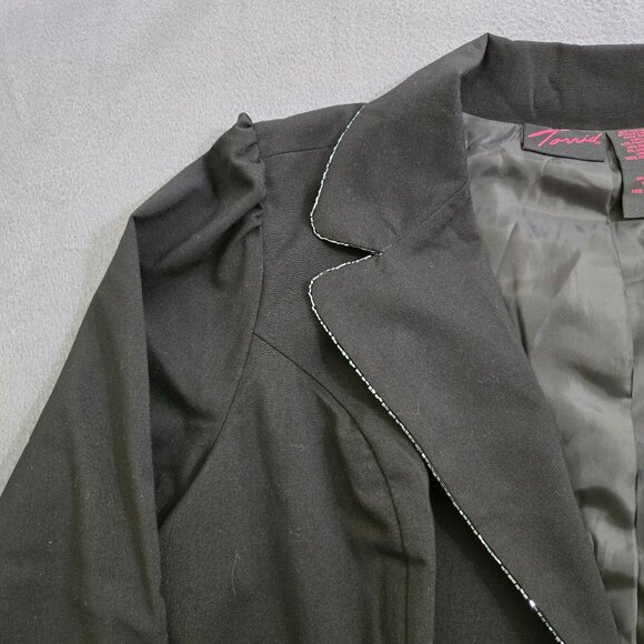 Torrid Women 4 Beaded Trim Black Cropped Blazer Jacket - Picture 8 of 11